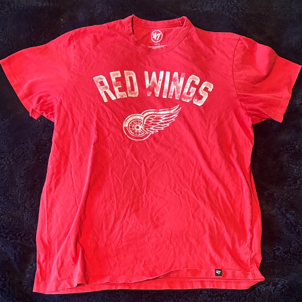 47 Brand Red Wings Graphic Tee